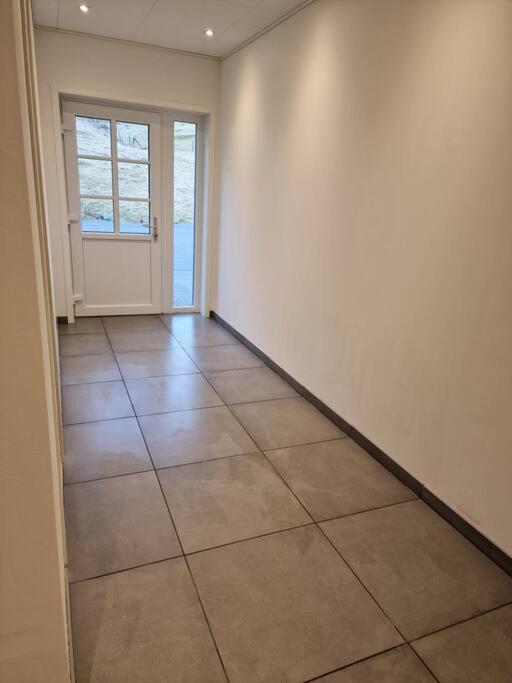 Appartamento New Flat With Hot Tub - No3 Oyndarfjordur Esterno foto